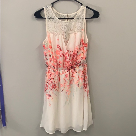 Candie's Dresses & Skirts - White Lace Dress Candie's Dresses & Skirts - White Lace Dress
